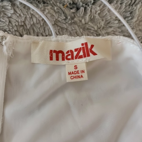 Cute little cami top - Picture 4 of 4